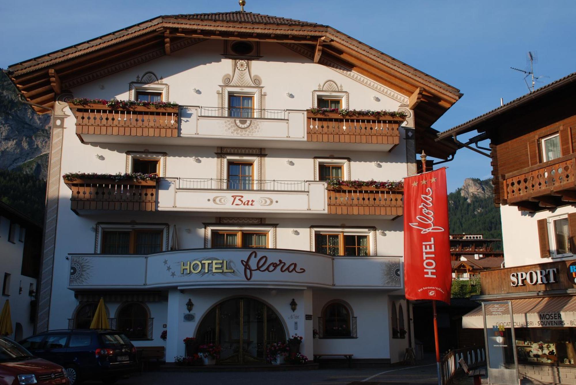 Hotel Flora Сельва-ді-Валь-Гардена Екстер'єр фото